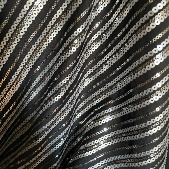 silver sequin wrap dress / duster - Picture 4 of 6